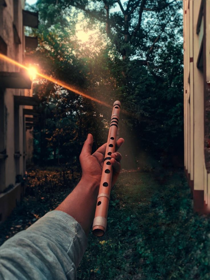 Music therapy in Mumbai with flute and ragas by Vaibhav Sontakke